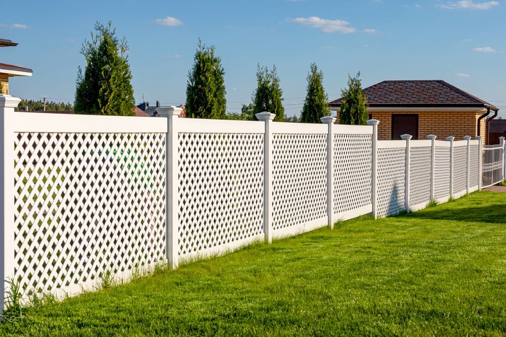 Need to create a unique fence? The Element Fence Company team is dedicated to turning your ideas into reality.... together with you!