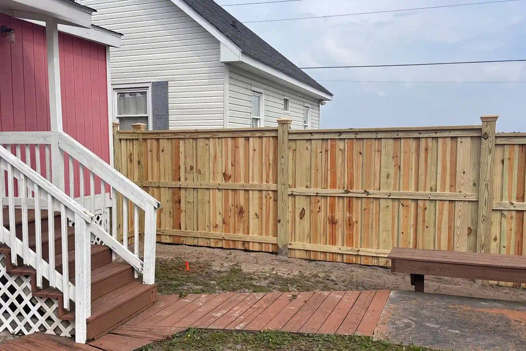 Sneads Ferry Fence Preparation for storms