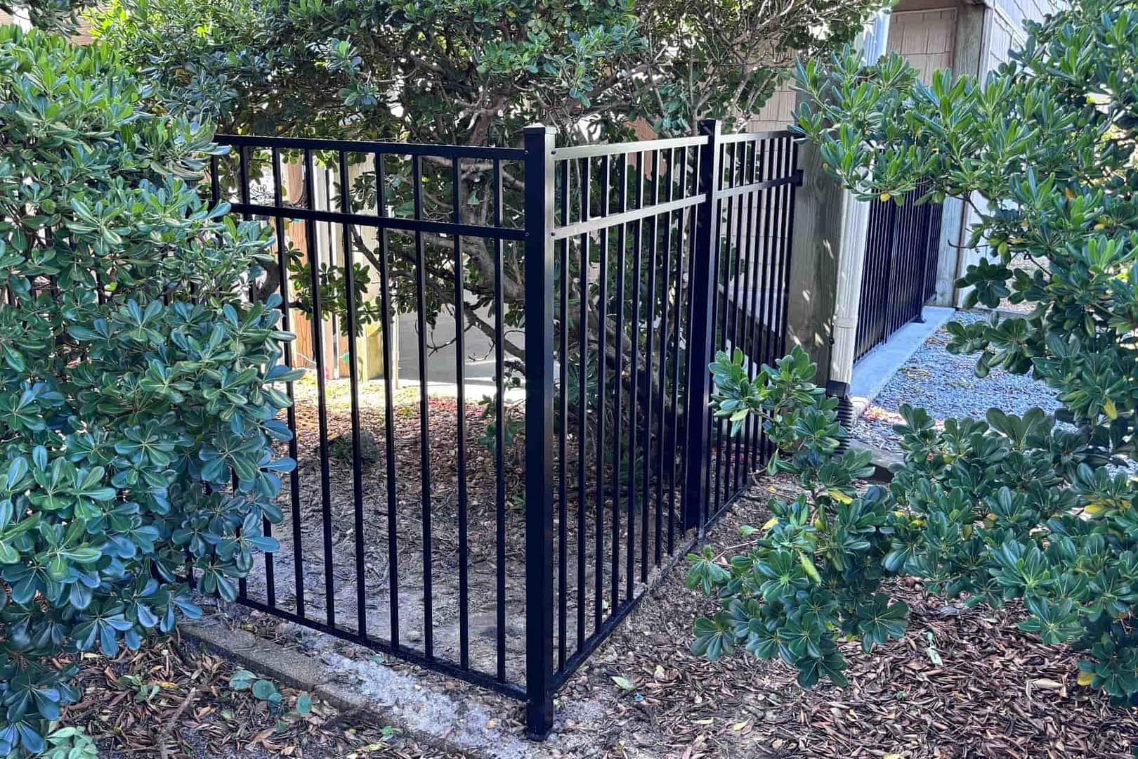 aluminum fence corner in Surf City, NC